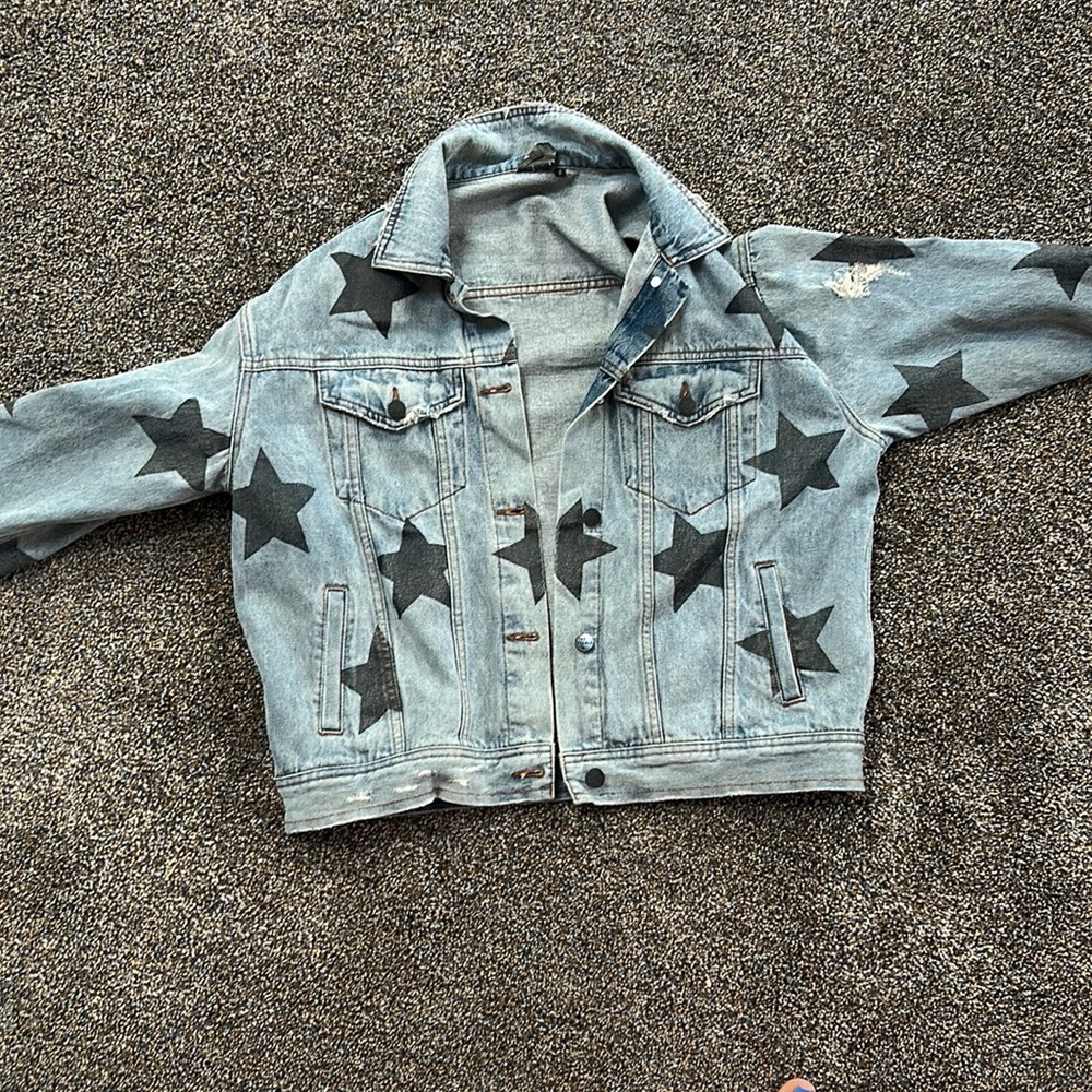 The people VS size small denim star jacket